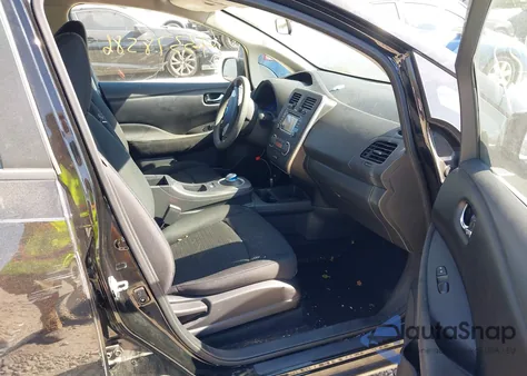 2017 Nissan Leaf S z USA, uszkodzony, nr VIN 1N4BZ0CP9HC309196